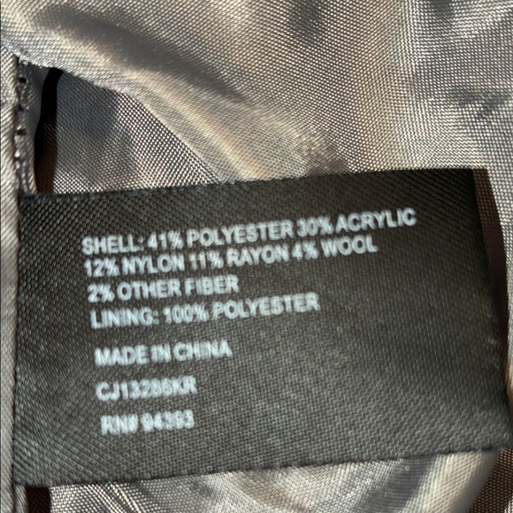 COFFEE SHOP NEW YORK Women's Gray Coat with Orange Aztec Pattern. L - Picture 11 of 14